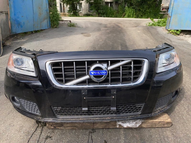 Nose cut Volvo V70 (б/у) Nose cut Volvo V70 (б/у)