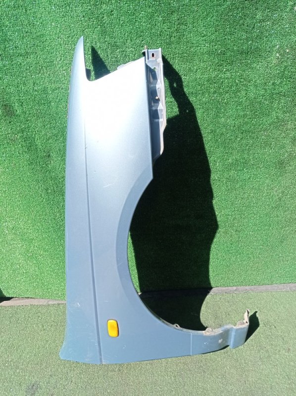 Крыло Nissan Bluebird U14 переднее правое (б/у)