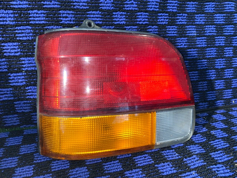 Стоп-сигнал Toyota Corsa EL51 задний левый (б/у)