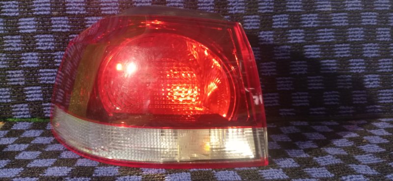 Стоп-сигнал Volkswagen Golf 5K1 задний левый (б/у)