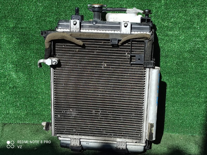 Радиатор охлаждения Daihatsu Esse L235S (б/у)