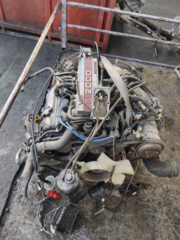 Двигатель Nissan Cedric WY30 VG20E (б/у)