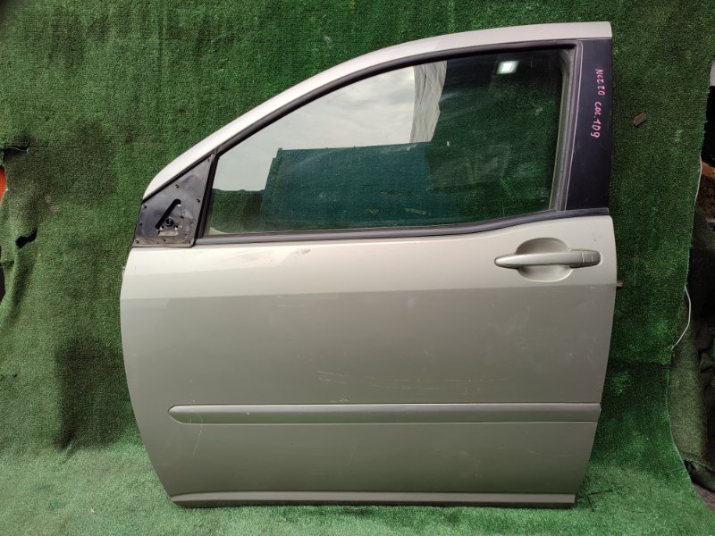 Дверь Toyota Raum NCZ20 передняя левая (б/у)