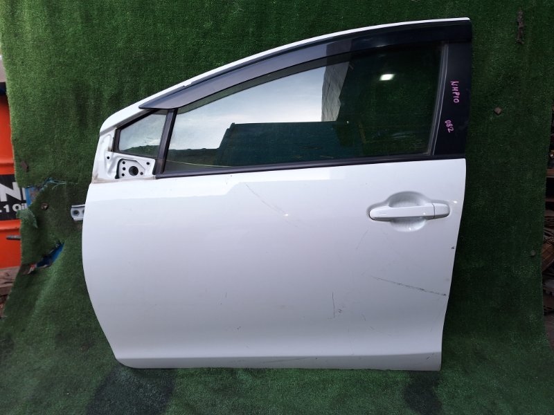 Дверь Toyota Aqua NHP10 передняя левая (б/у)
