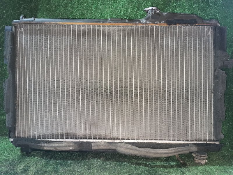 Радиатор охлаждения Toyota Celsior UCF30 3UZ (б/у)