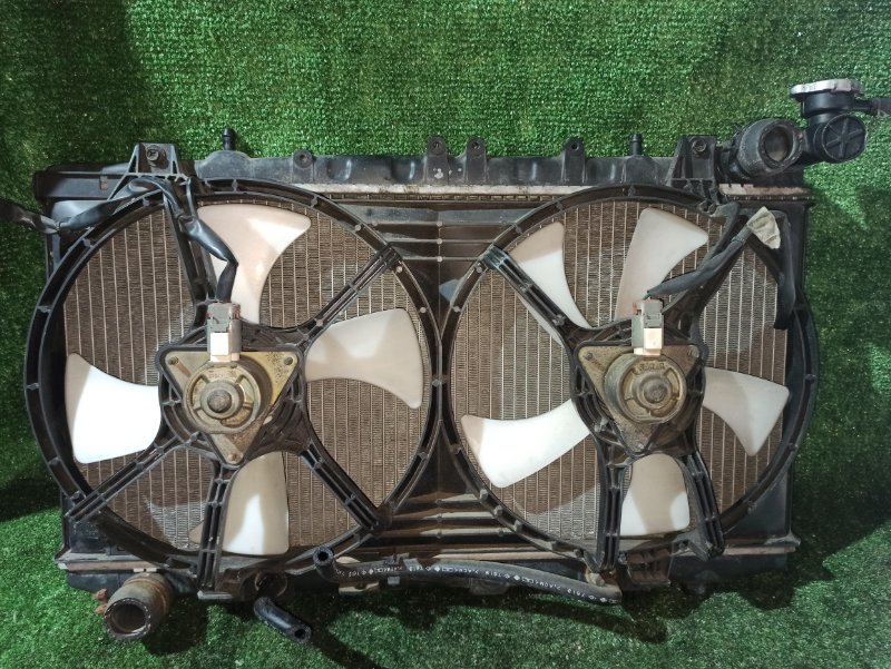 Радиатор охлаждения Nissan Pulsar FN15 GA15 (б/у)