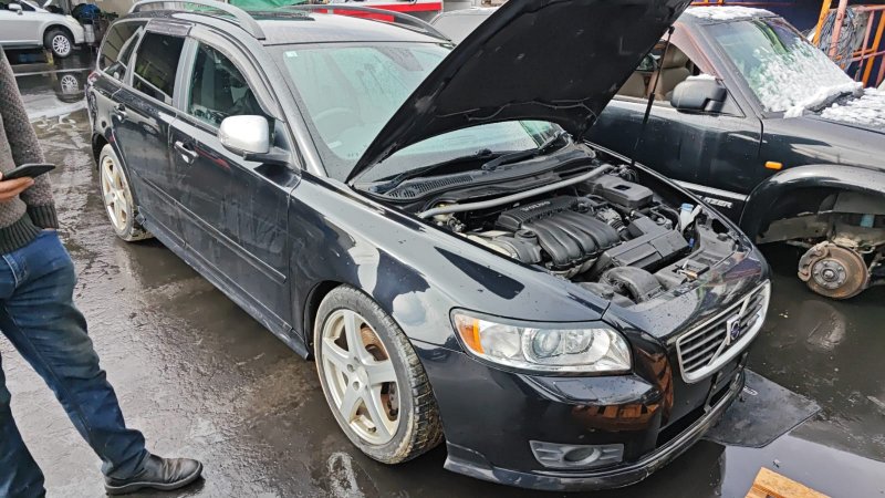 Nose cut Volvo V50 MW (б/у)