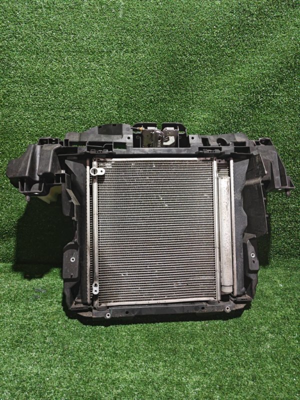 Радиатор охлаждения Mitsubishi I HA1W 3B20 (б/у)