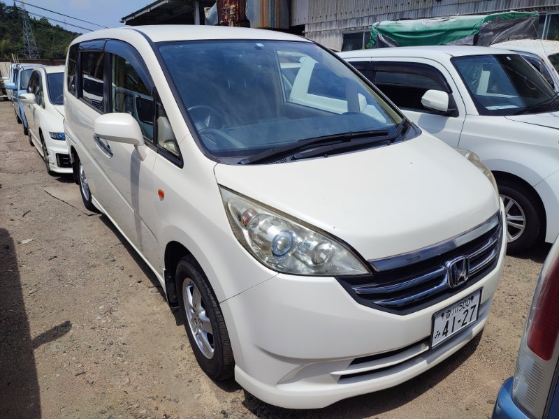 Двигатель HONDA STEPWAGON RG1 K20A (б/у) Двигатель HONDA STEPWAGON RG1 K20A (б/у)