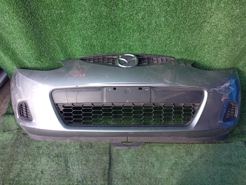 Бампер Mazda Demio DE3FS передний (б/у)