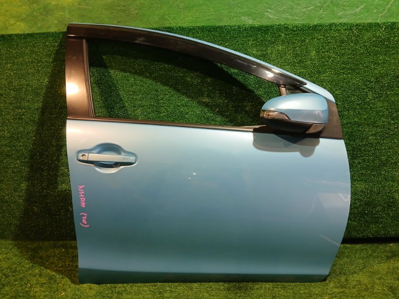 Дверь Toyota Aqua NHP10 1NZ-FXE 2012 передняя правая (б/у)