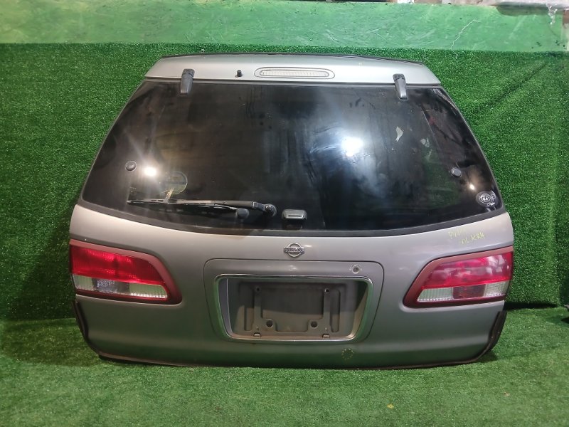 Дверь 5-я Nissan Avenir PW11 (б/у)