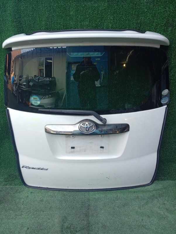Дверь 5-я Toyota Ractis NCP100 (б/у)