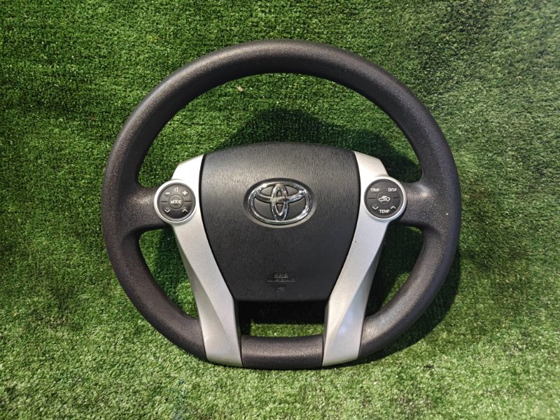 Руль Toyota Prius ZVW30 2ZR-FXE 2011 (б/у)