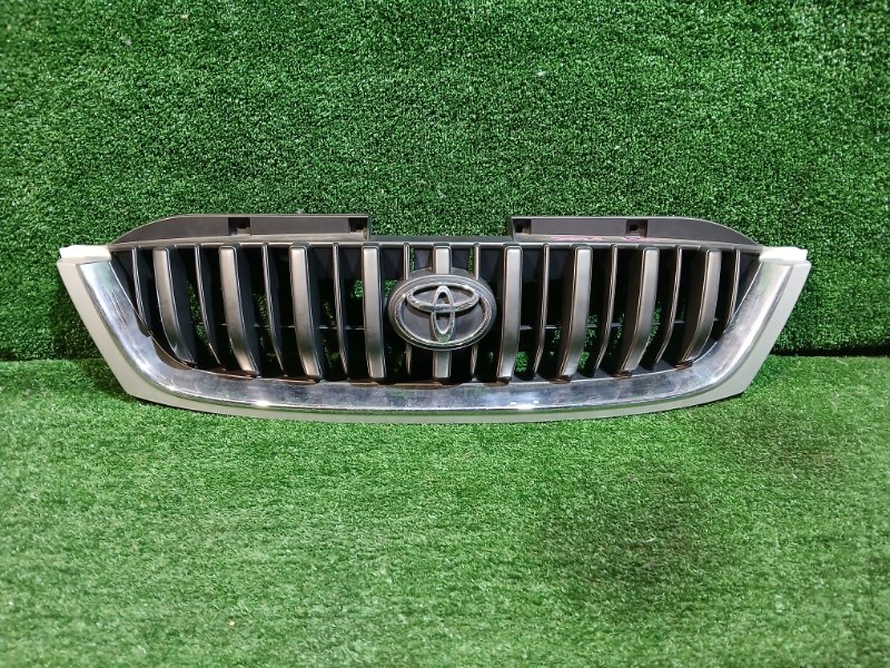 Решетка радиатора Toyota Cami J102E K3-VE 2001 (б/у)