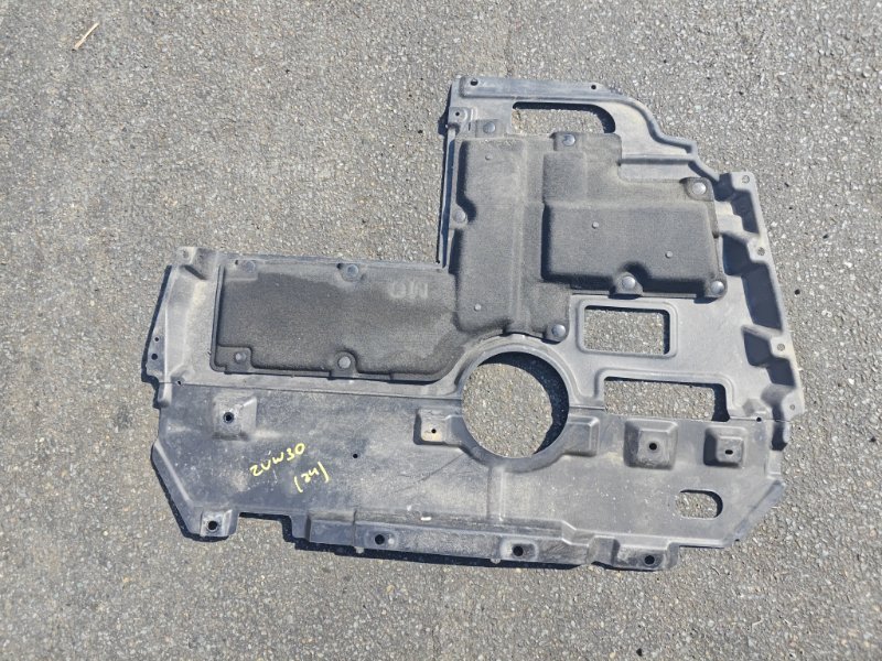 Защита двс Toyota Prius ZVW30 2ZR-FXE 2009 (б/у)