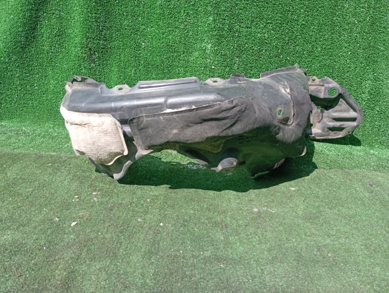 Подкрылок Toyota Aqua NHP10 1NZ-FXE 2012 передний левый (б/у)