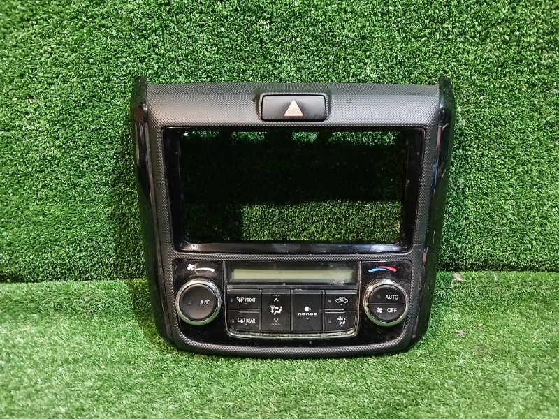 Климат-контроль Toyota Corolla Axio NKE165 1NZ-FXE 2015 (б/у)