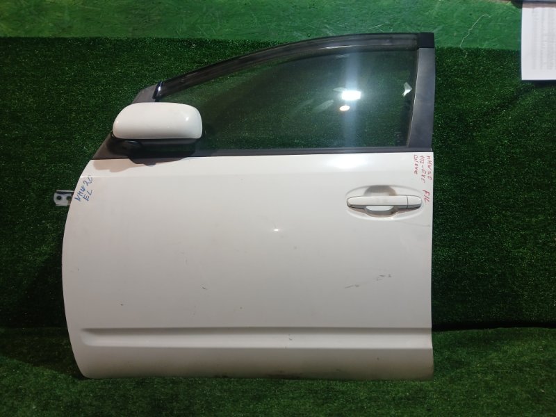 Дверь Toyota Prius NHW20 передняя левая (б/у)