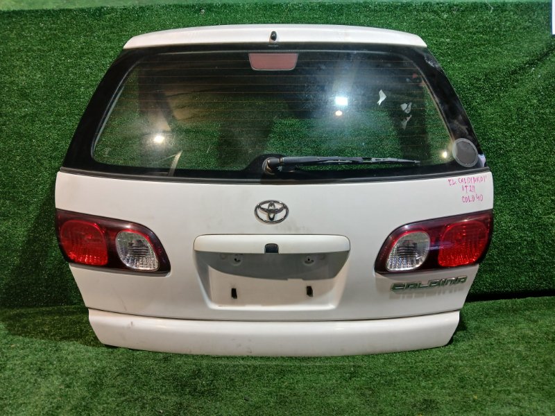 Дверь 5-я Toyota Caldina AT211 (б/у)