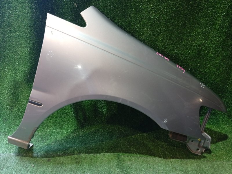 Крыло Nissan Bassara JHU30 VQ30 2000 переднее правое (б/у)
