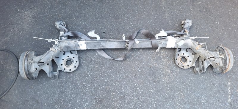 Балка подвески TOYOTA VITZ NSP130 1NRFE задняя (б/у)