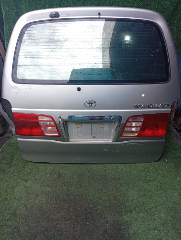 Дверь 5-я TOYOTA GRAND HIACE VCH10 (б/у)