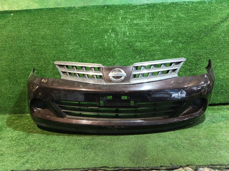 Бампер NISSAN TIIDA C11 передний (б/у)