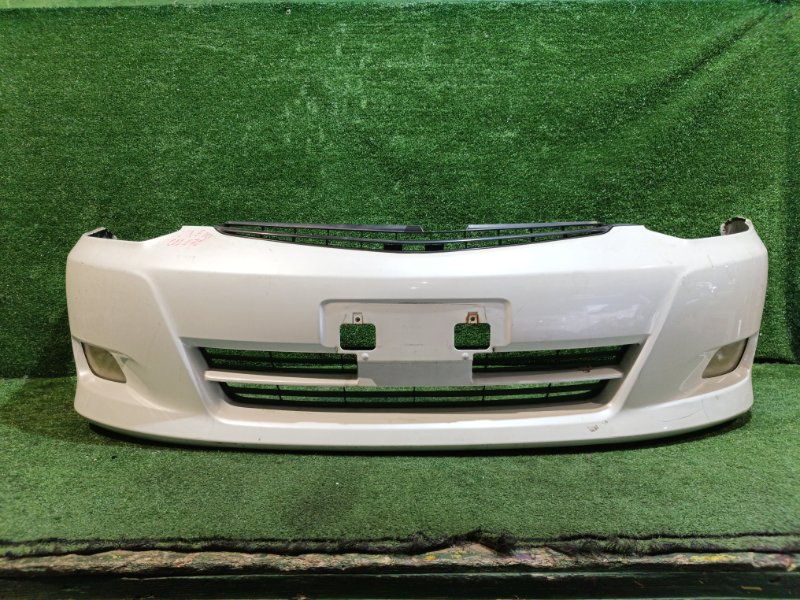 Бампер TOYOTA WISH ZNE10 передний (б/у)