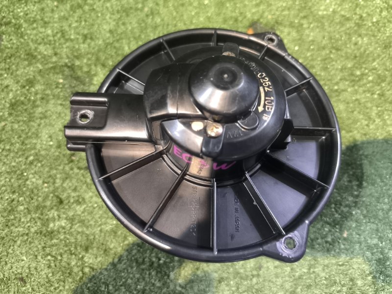 Мотор печки MITSUBISHI LEGNUM EC3W (б/у)
