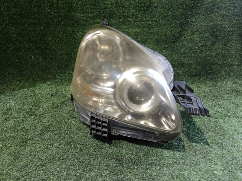 Фара TOYOTA RACTIS SCP100 правая (б/у)