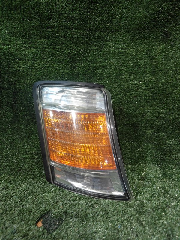 Габарит TOYOTA GAIA SXM10 правый (б/у)