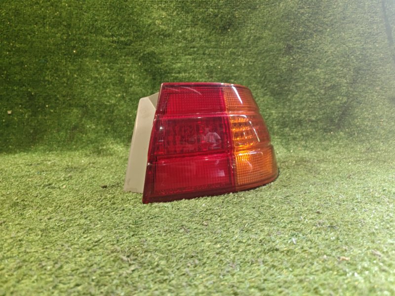 Стоп-сигнал TOYOTA CORONA PREMIO ST215 3S-FE 2001 правый (б/у)