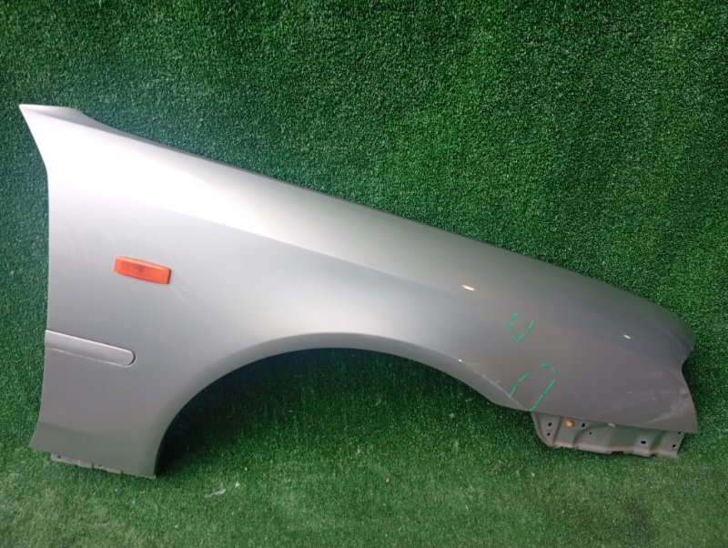 Крыло NISSAN CEDRIC ENY34 RB25DET 2000 переднее правое (б/у)