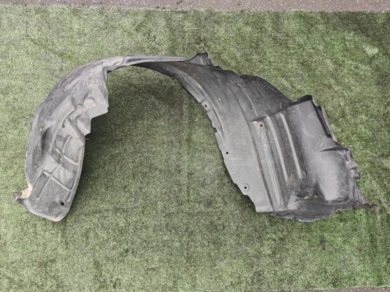 Подкрылок TOYOTA CELSIOR UCF11 1UZ-FE 1994 передний левый (б/у)