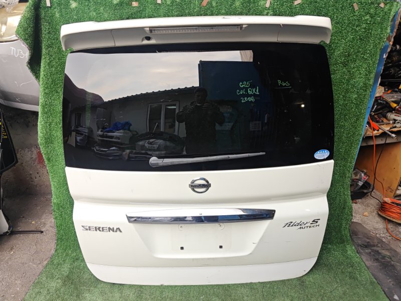 Дверь 5-я NISSAN SERENA C25 (б/у) Дверь 5-я NISSAN SERENA C25 (б/у)