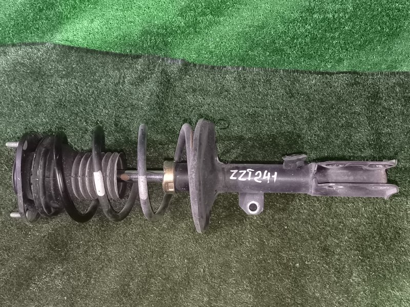 Стойка TOYOTA CALDINA ZZT241 1ZZ передняя правая (б/у)