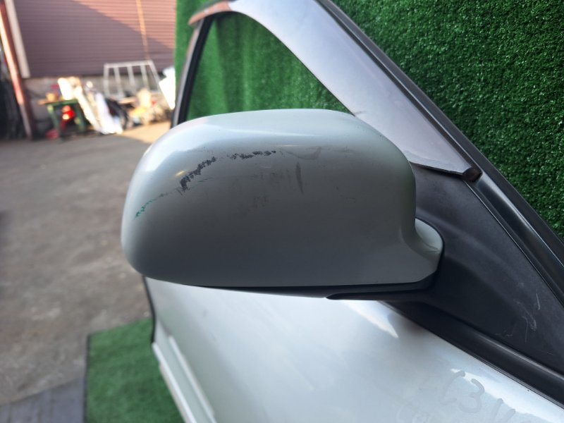 Зеркало MITSUBISHI LEGNUM EC3W переднее правое (б/у)