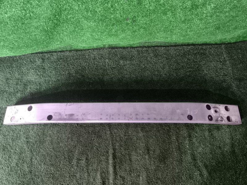 Жесткость бампера NISSAN NOTE E11 передний (б/у)