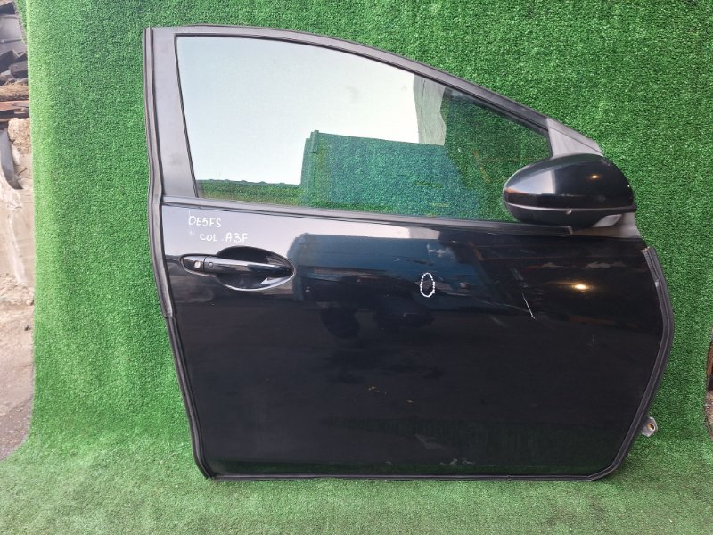 Дверь MAZDA DEMIO DE3FS передняя правая (б/у)