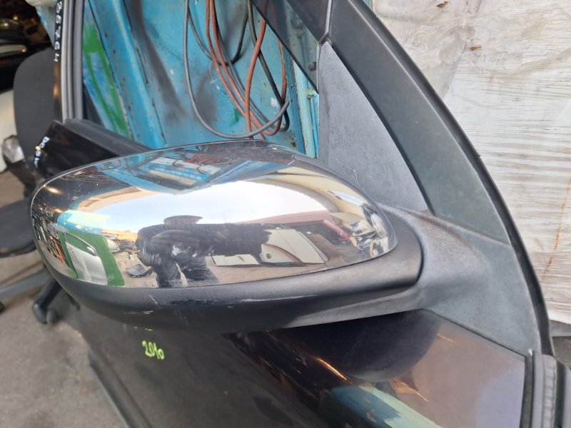 Зеркало MAZDA VERISA DC5W переднее правое (б/у)