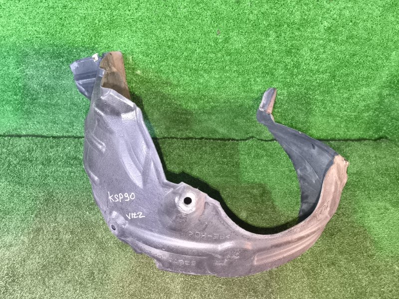 Подкрылок TOYOTA VITZ KSP90 передний левый (б/у)