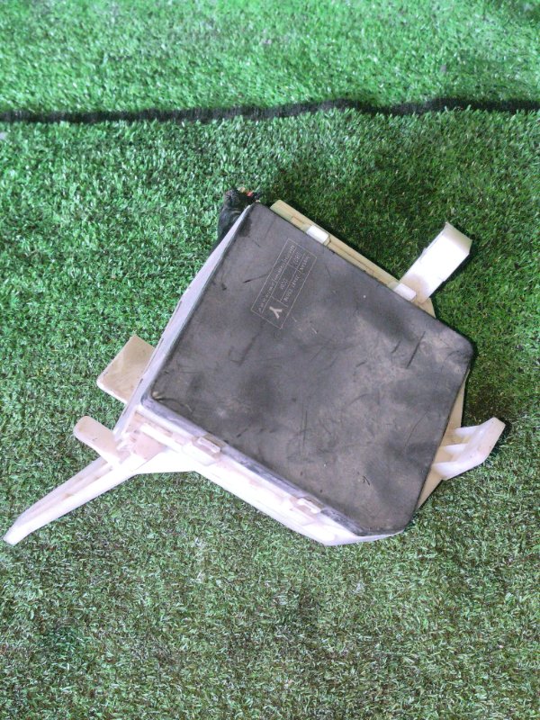 Блок предохранителей NISSAN BLUEBIRD SYLPHY KG11 (б/у)