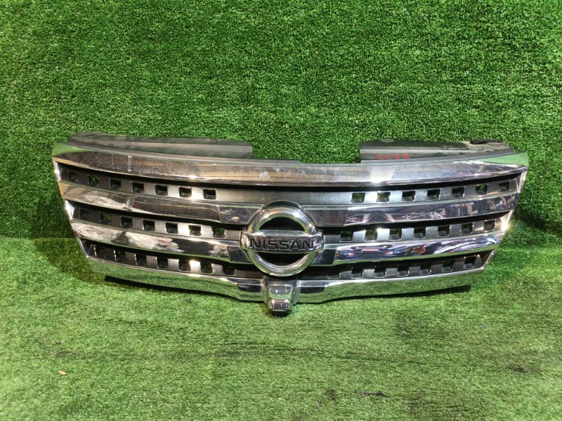 Решетка радиатора NISSAN SERENA CC25 (б/у)