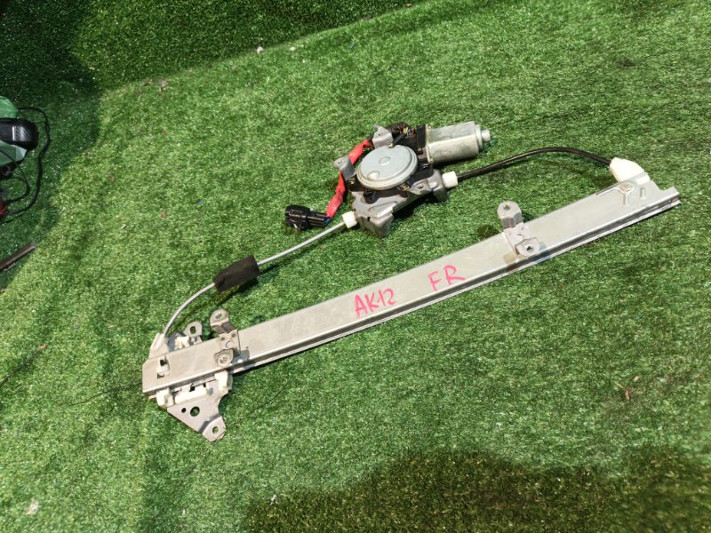 Стеклоподъемный механизм NISSAN MARCH AK12 передний правый (б/у)