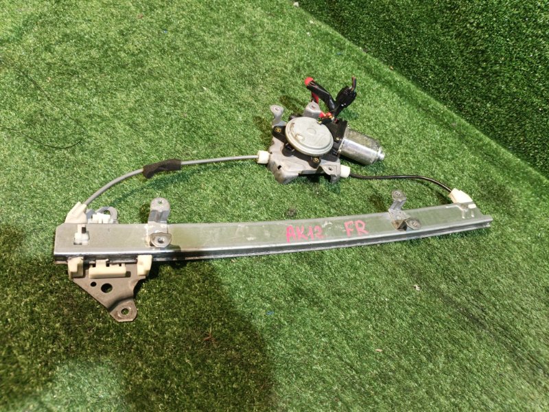 Стеклоподъемный механизм NISSAN MARCH AK12 передний правый (б/у)