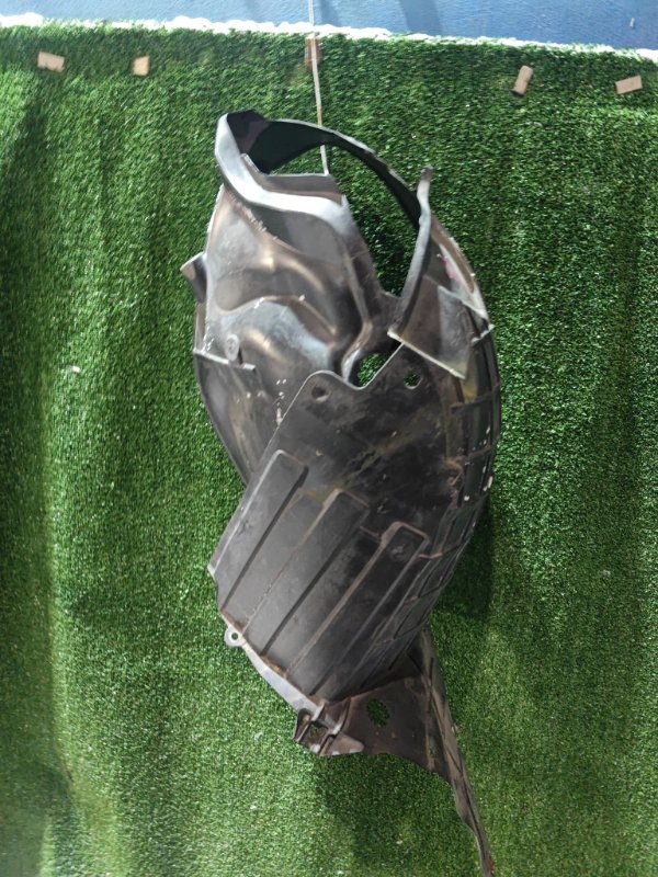 Подкрылок NISSAN WINGROAD Y12 передний левый (б/у)