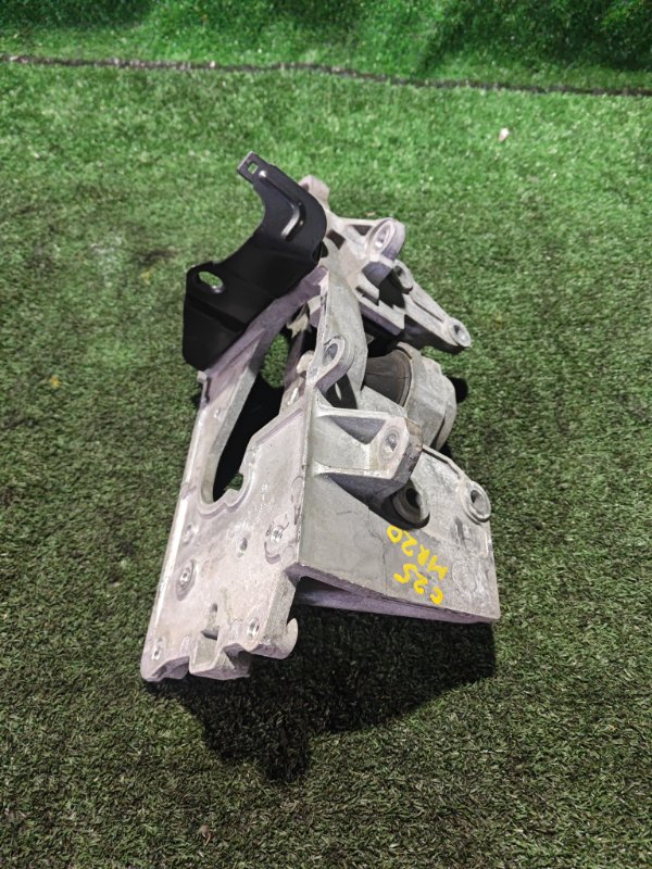 Подушка двигателя NISSAN SERENA C25 MR20DE левая (б/у)