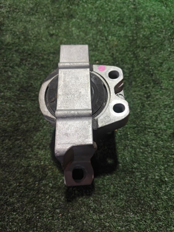 Подушка двигателя MAZDA PREMACY CREW LF правая (б/у)