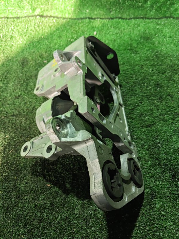 Подушка двигателя NISSAN LAFESTA B30 MR20DE левая (б/у)